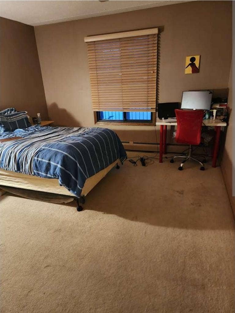 Spacious 2b2b available.