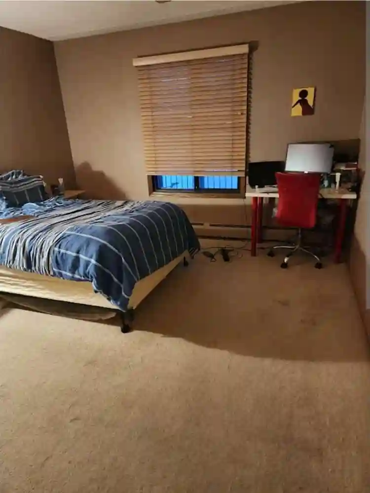 Spacious 2b2b available.