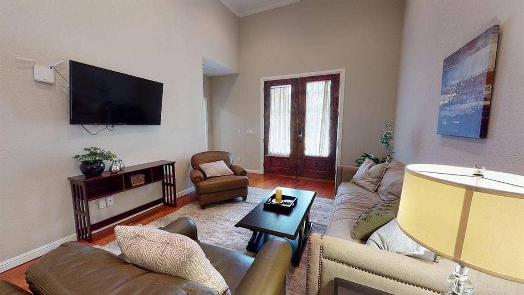 1 BR in Grand Prairie