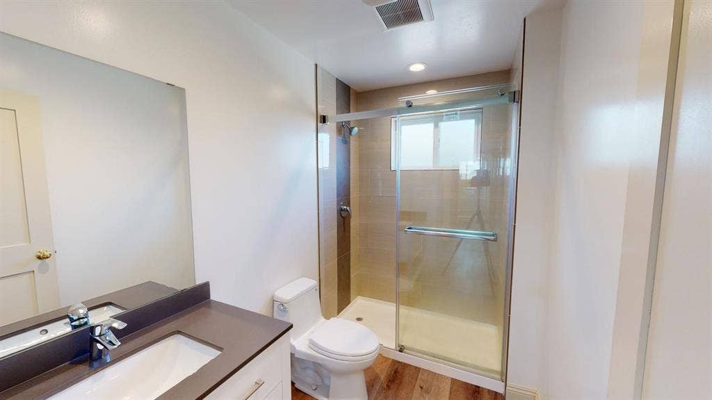 1 BR in East Palo Alto