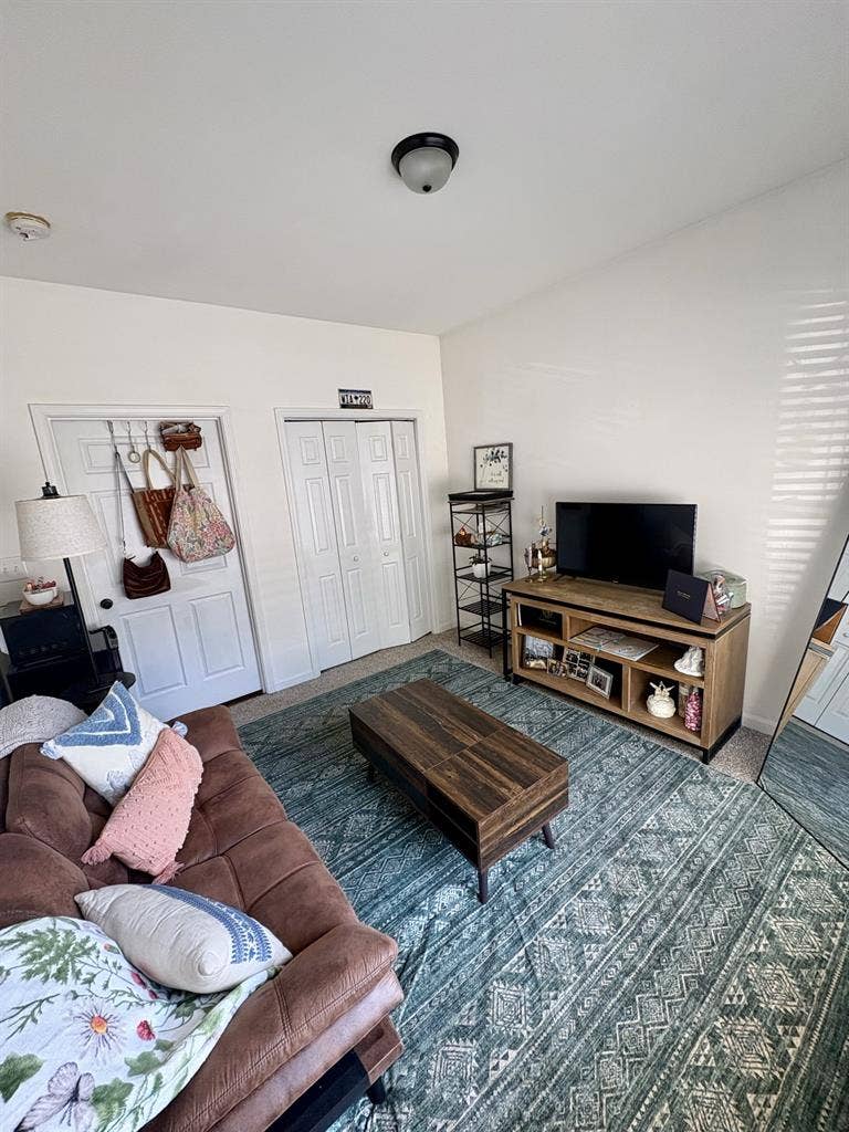 6 Month Sublease Takeover