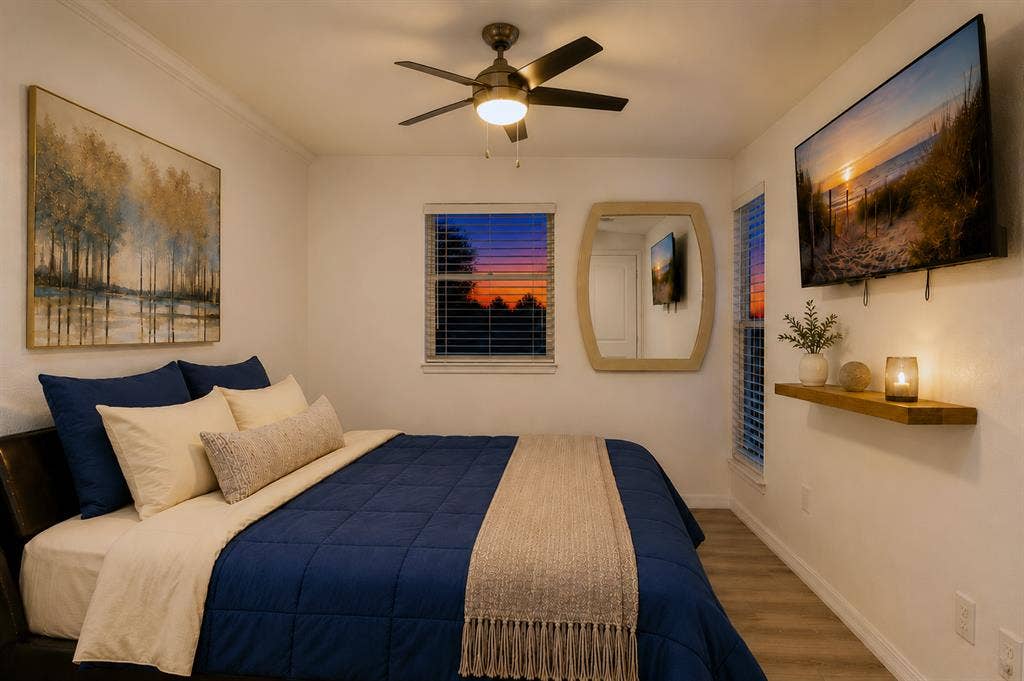Private furnished Room in Sarasota