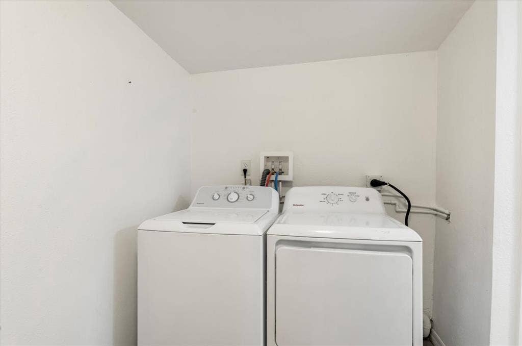 Private furnished Room in Sarasota