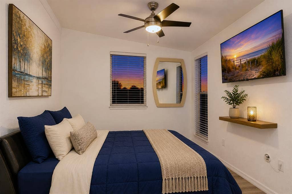 Private furnished Room in Sarasota