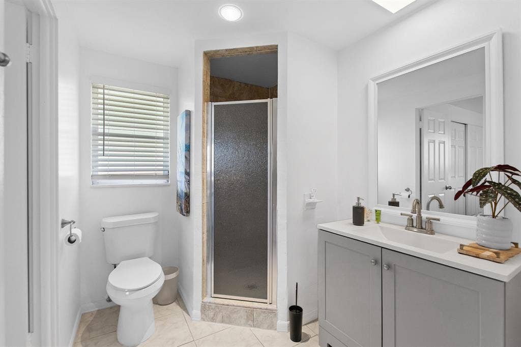Furnished Private Room in Sarasota