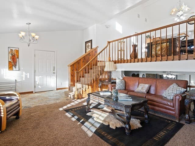 Furnished primary suite in Syracuse