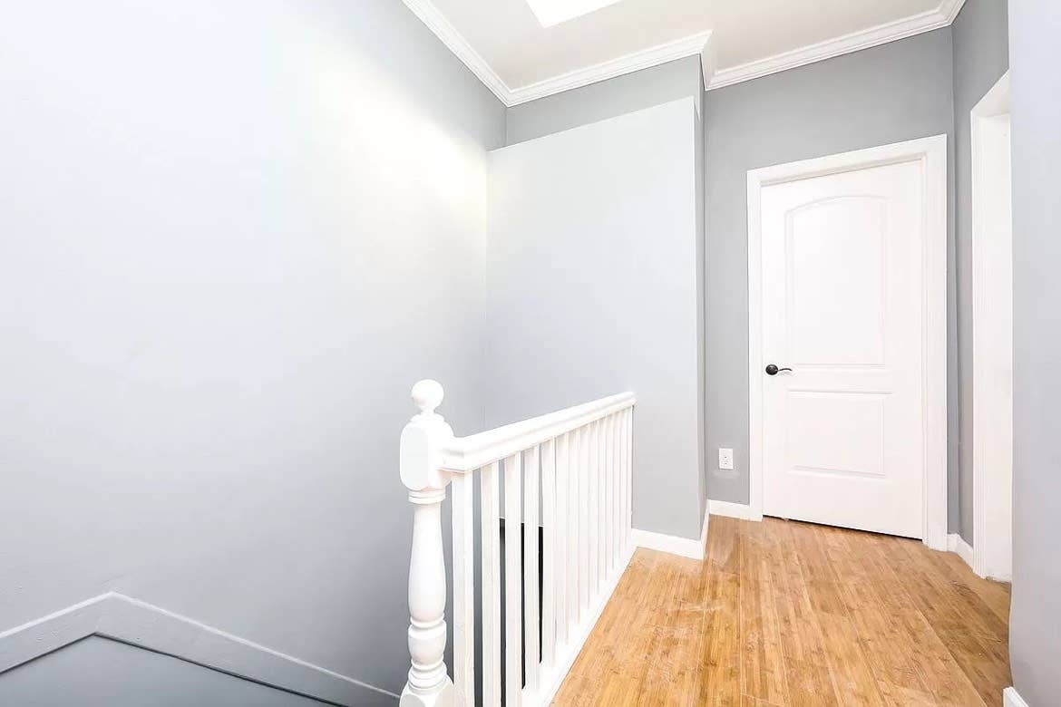 Peaceful and bright room available