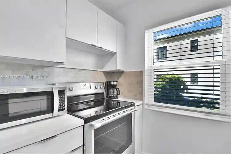 Furnished room Available for rent