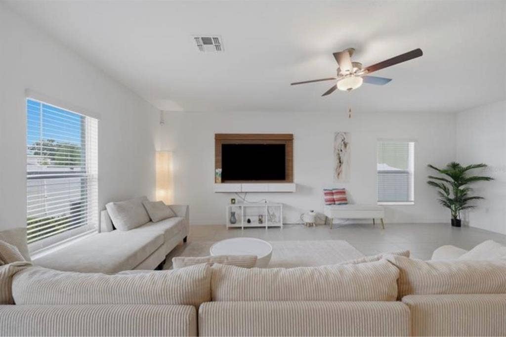 Zephyrhills rooms for rent