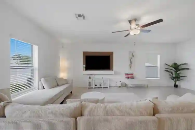 Zephyrhills rooms for rent