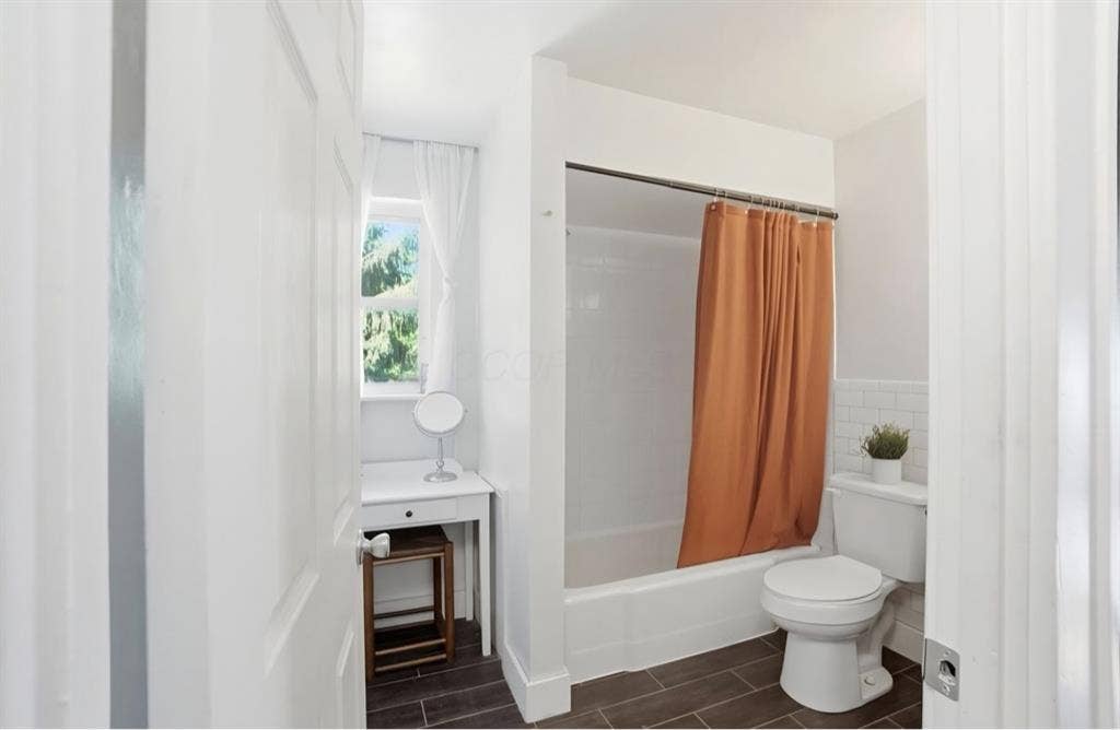Private Unfurnished Bedrooms