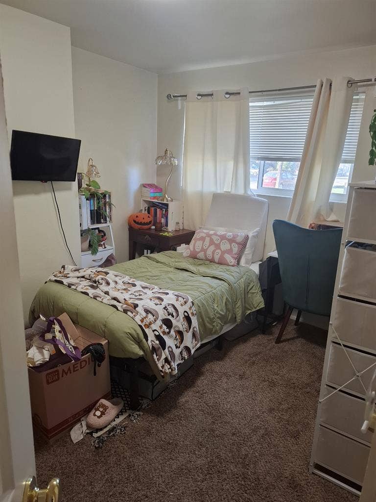 Single Room available