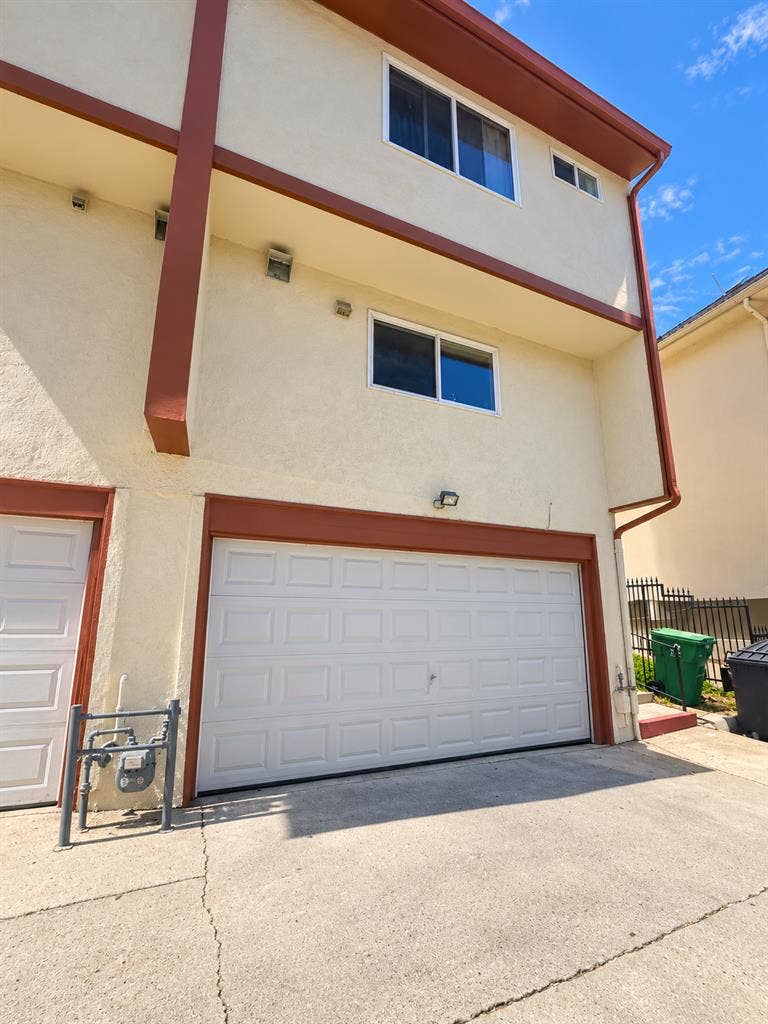 Room available in Baldwin hills
