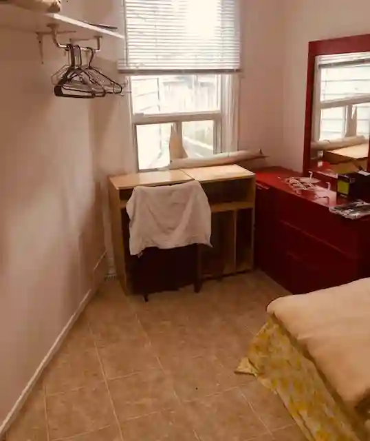 Student & Worker Friendly Room