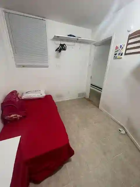 Student & Worker Friendly Room