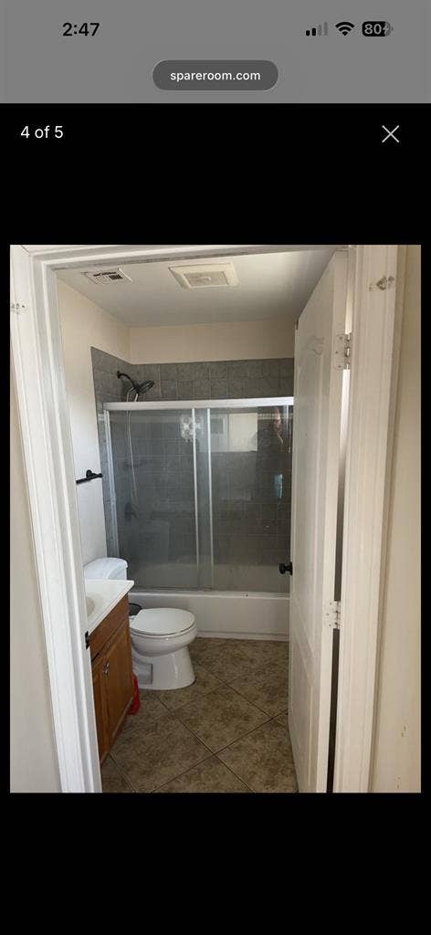 1300 Primary Room/ private bathroom