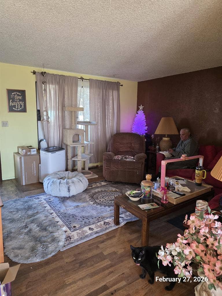 Roommate wanted