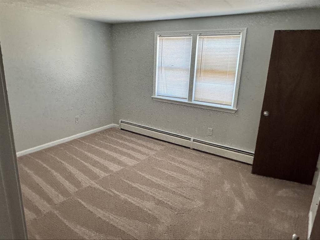 Room available for rentt