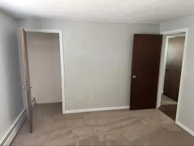 Room available for rentt