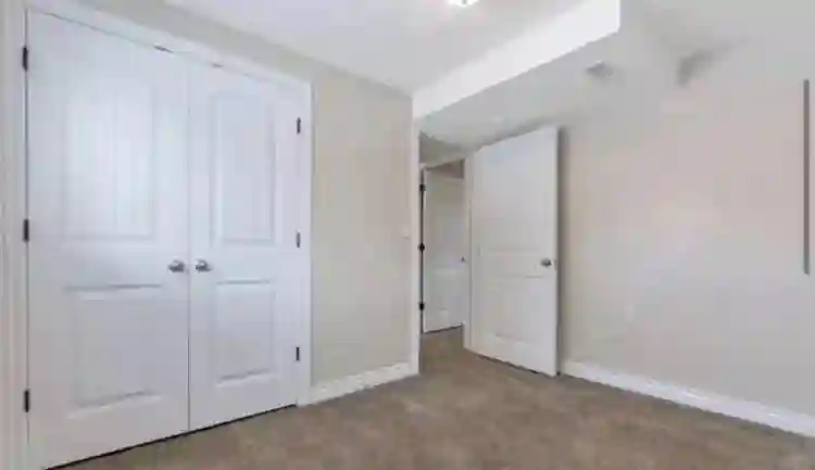 A beautiful unfurnished room!