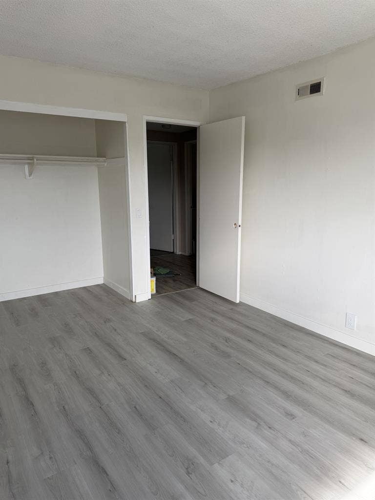 Bedroom in South Huntington Beach