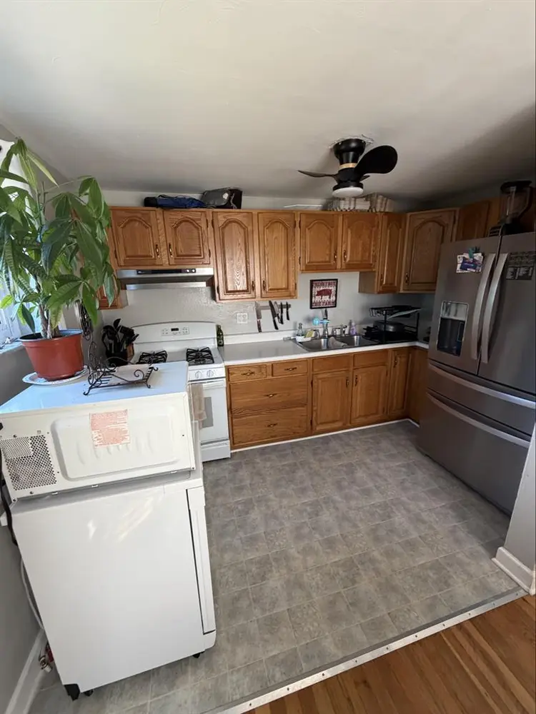 Roommate in Private house