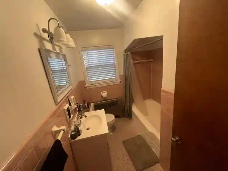 Private Room in Loveland, Ohio