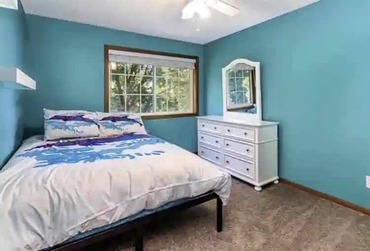 Private room available. Townhouse.