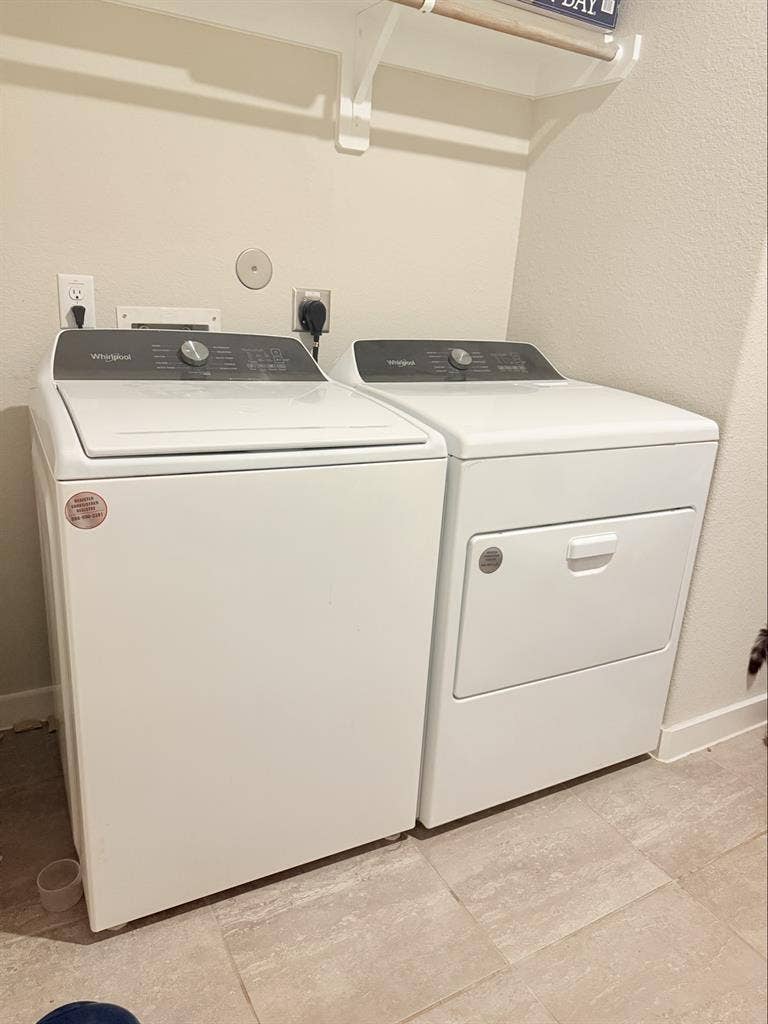 Furnished Private rooms for Rent