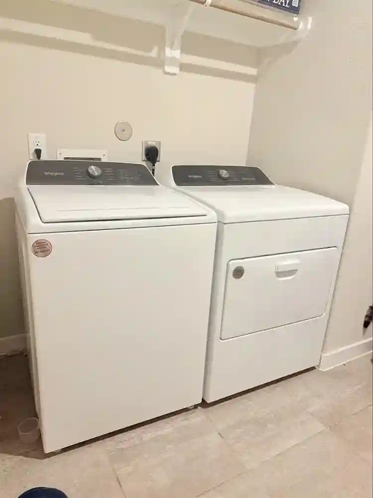 Furnished Private rooms for Rent