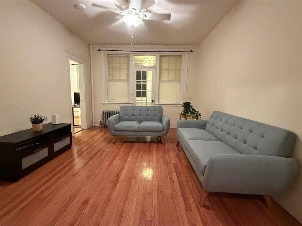 Spacious& Bright Room:All Inclusive