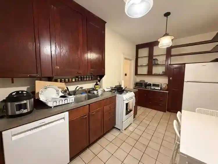 Spacious& Bright Room:All Inclusive