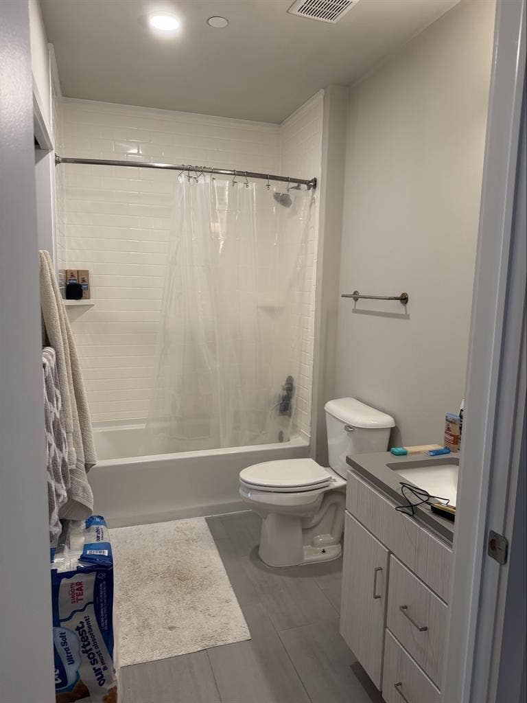 Looking for Sublet!!!