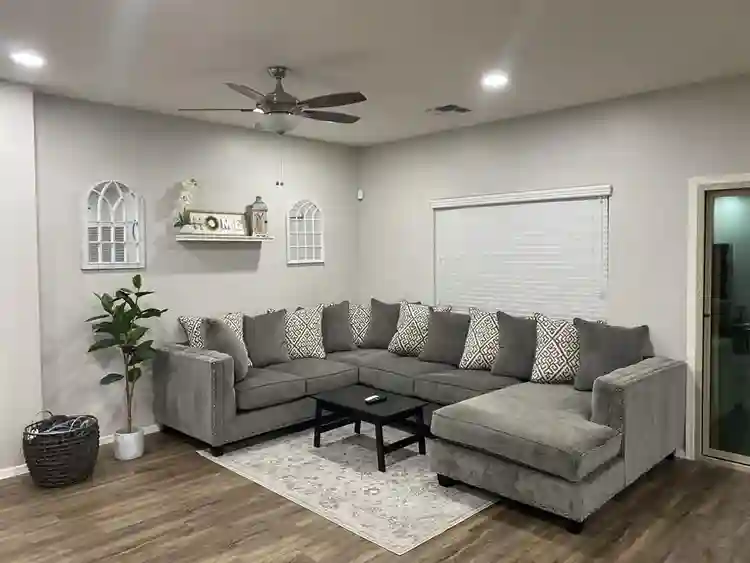 Clean Christian home Queen Creek