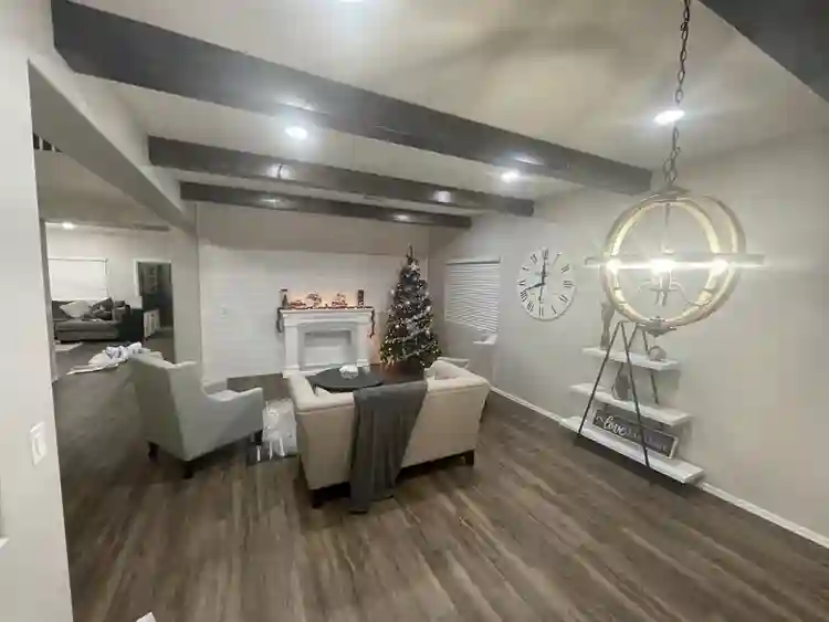 Clean Christian home Queen Creek