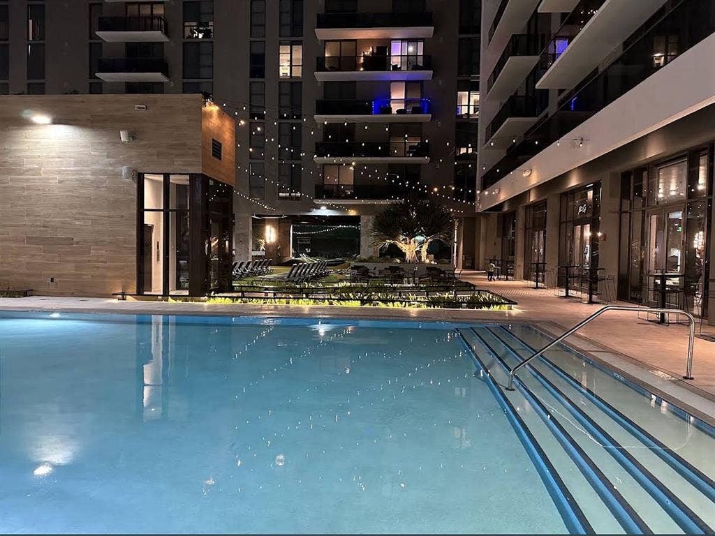 Flow fort lauderdale room available