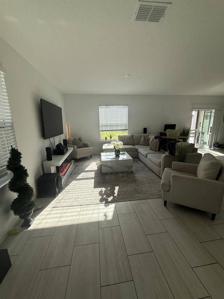 Parrish Rooms | All Bills Included