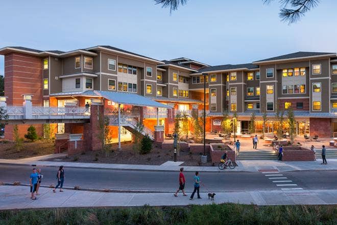 SHARED 1 BED 1 BATH THE SUITES NAU
