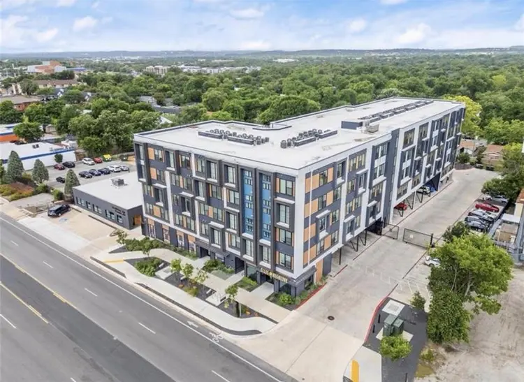 Modern 1B1B for rent
