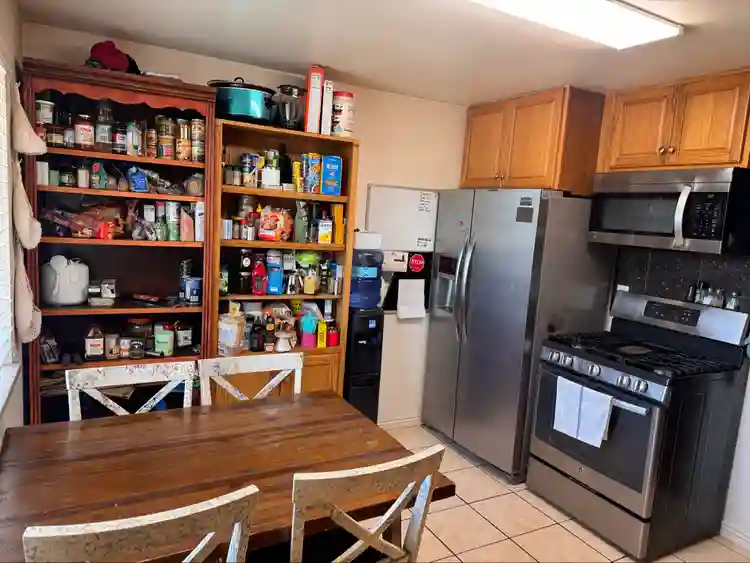Room for Rent in Lakewoodd