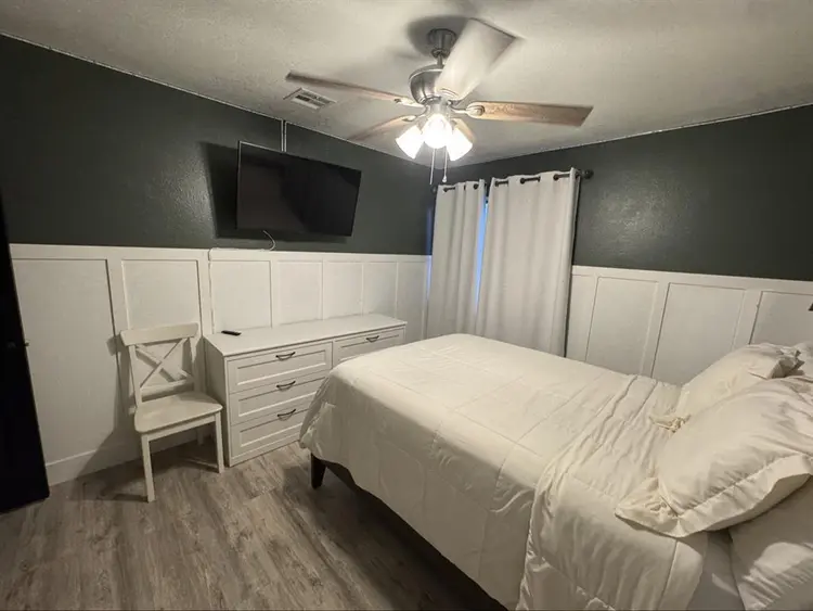 Furnished room
