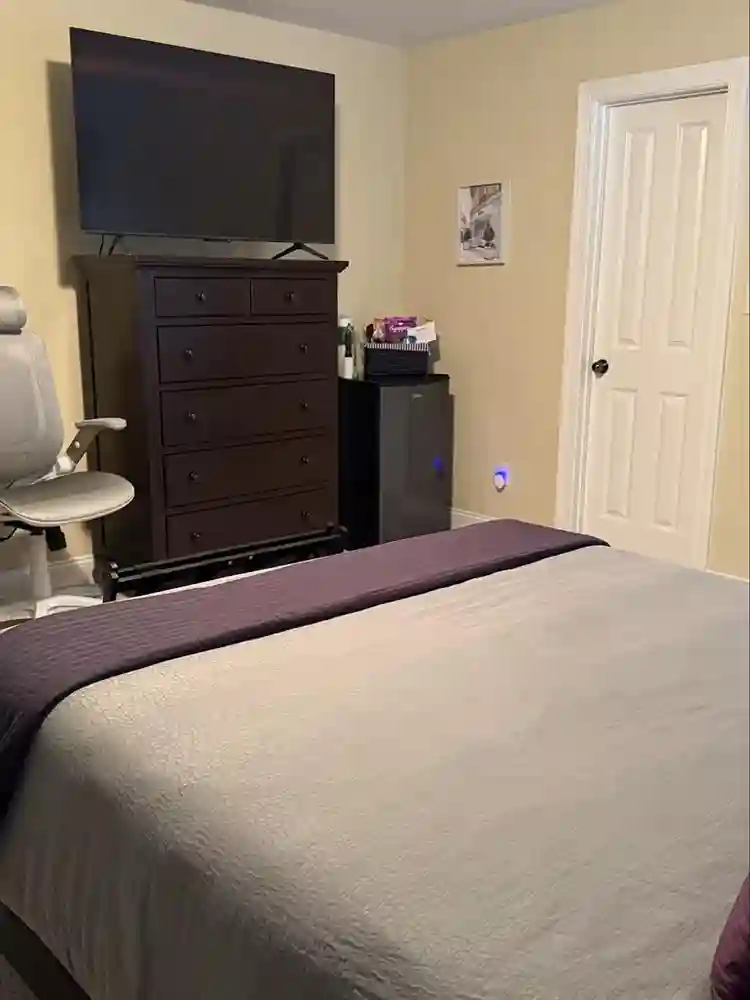 $965 | Furnished Room | Utilities
