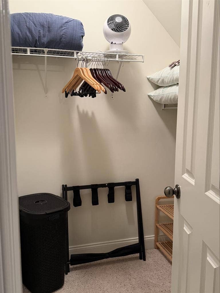 $965 | Furnished Room | Utilities