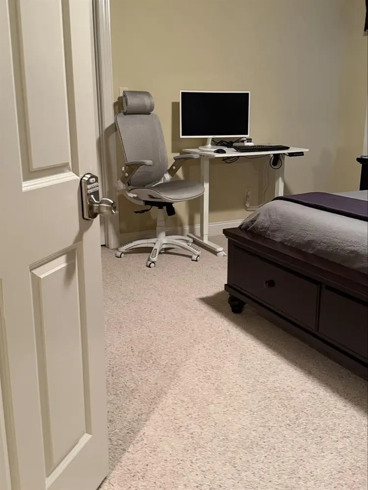 $965 | Furnished Room | Utilities