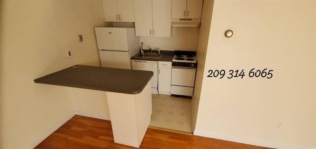 Charming 1-bedroom,