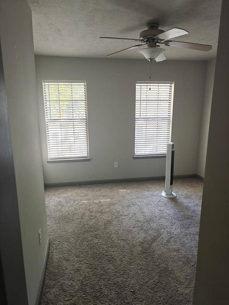 Room At Forest Hills Raquet Club