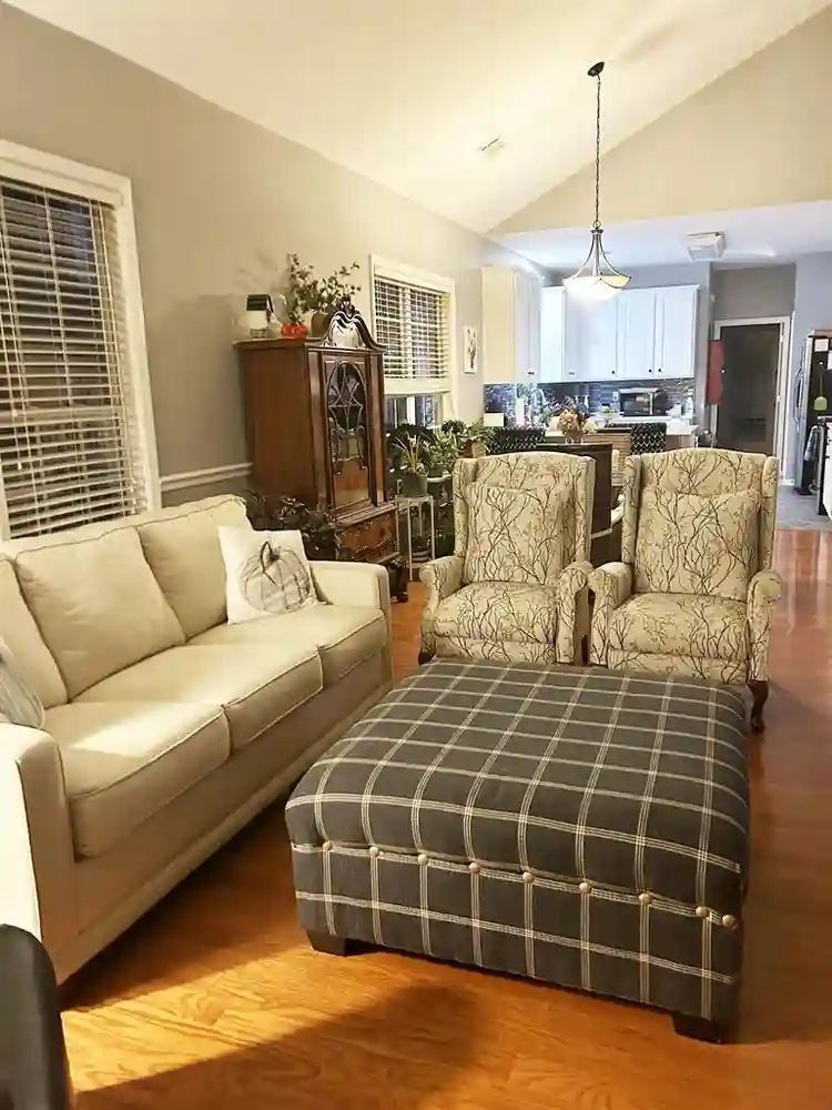 Female Only: Furnished Room
