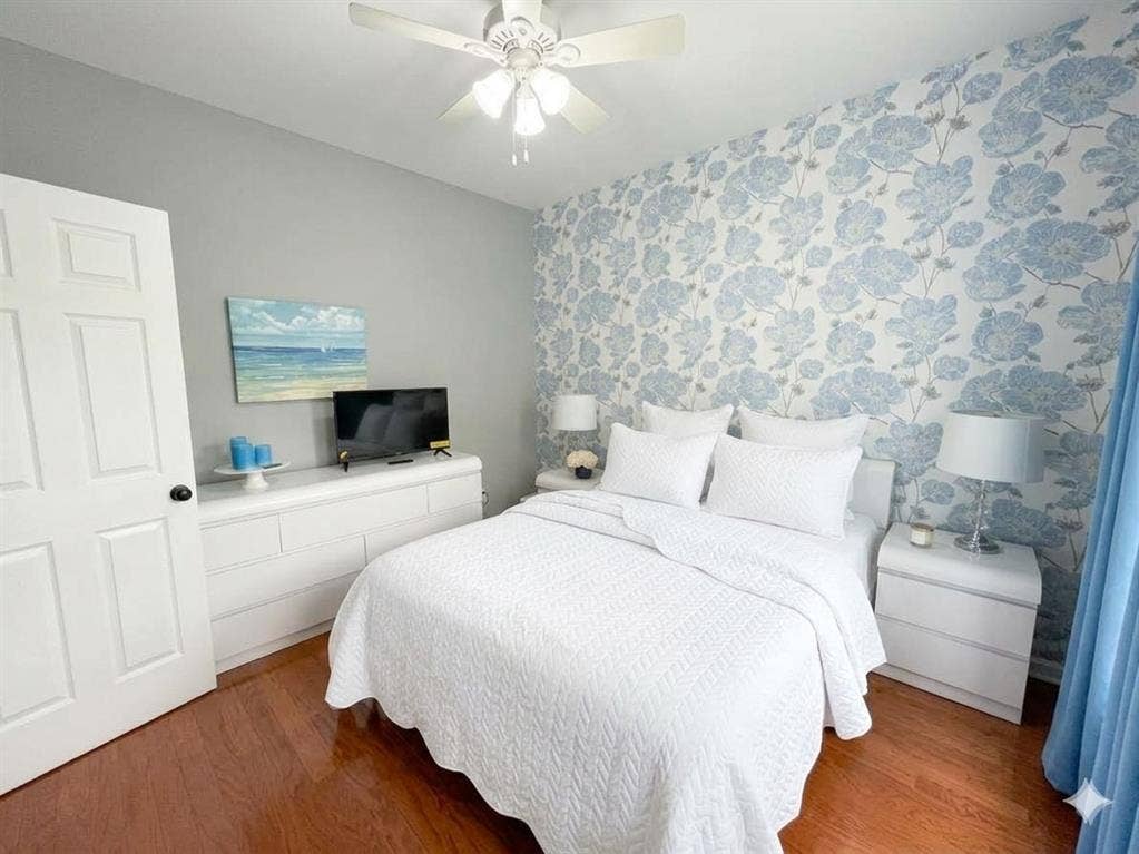 Female Only: Furnished Room