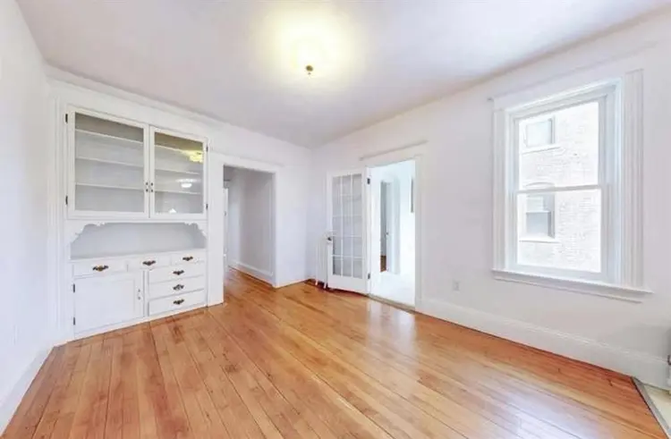 SUBLET AVAILABLE