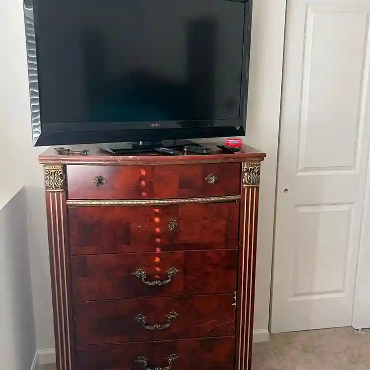Room for rent!